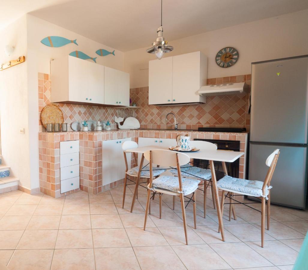 Casa Danilo Διαμέρισμα San Teodoro  Εξωτερικό φωτογραφία