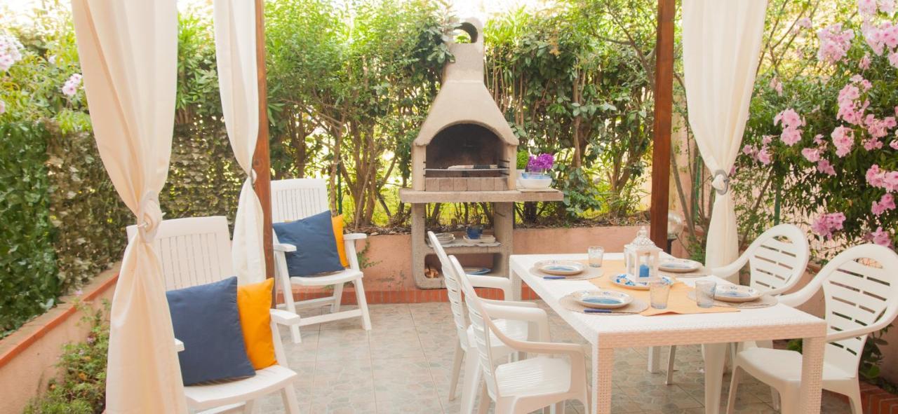 Casa Danilo Διαμέρισμα San Teodoro  Εξωτερικό φωτογραφία